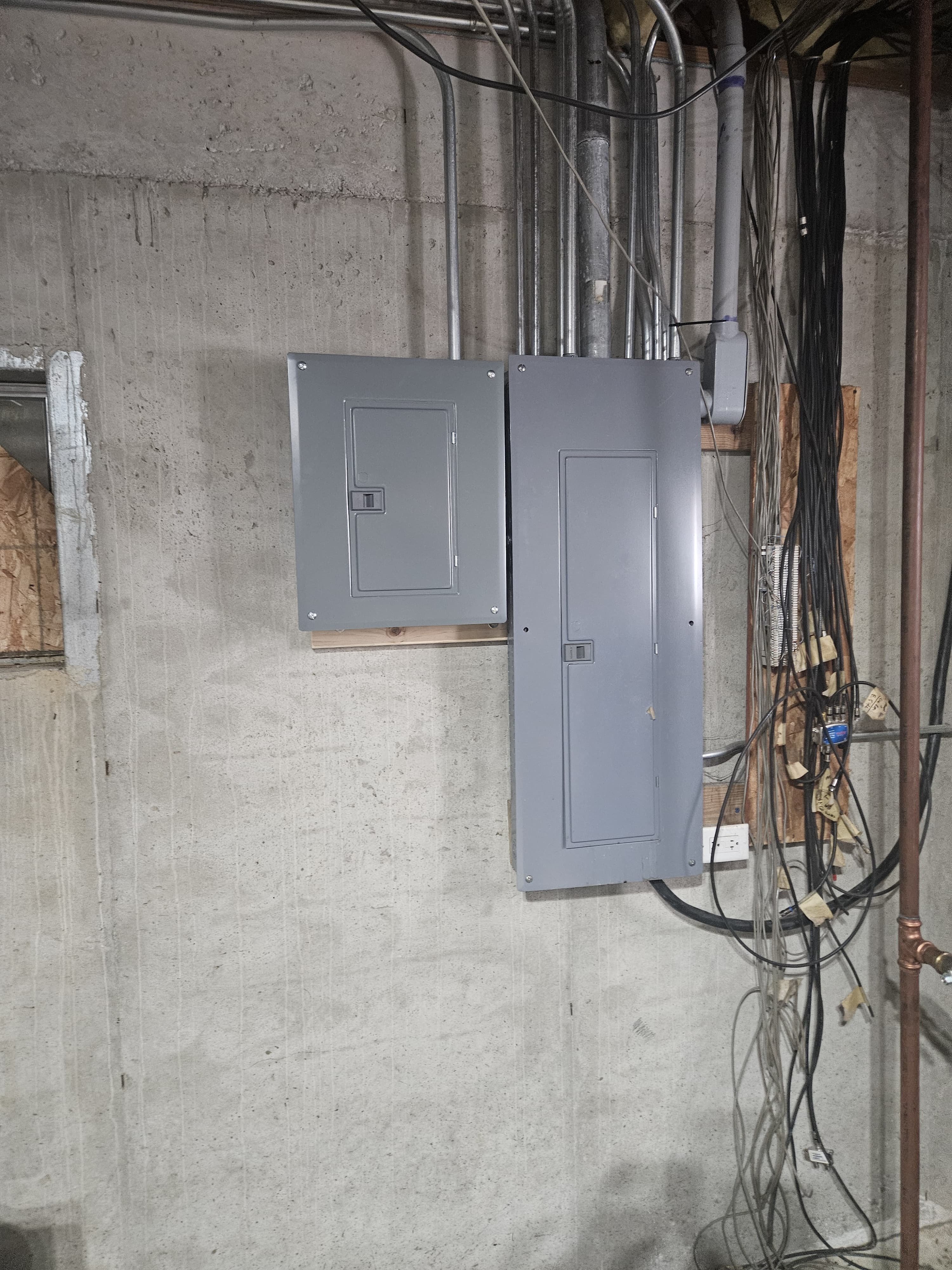 Sub-panel installation basement electrical Bourbonnais general contractor