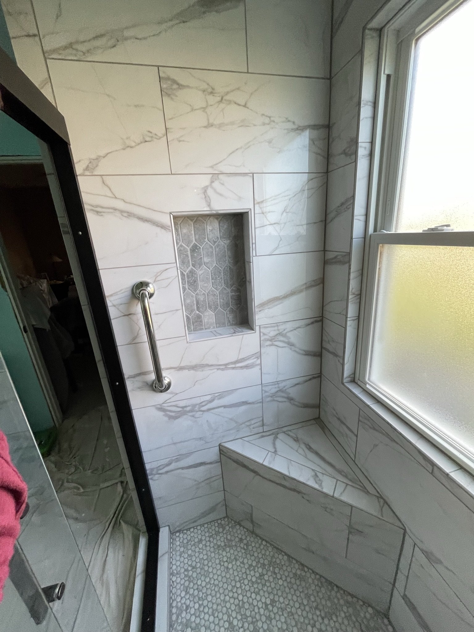 Walk-in shower installation Joliet Mokena Homer Glen Shorewood zero-threshold tile surround IL