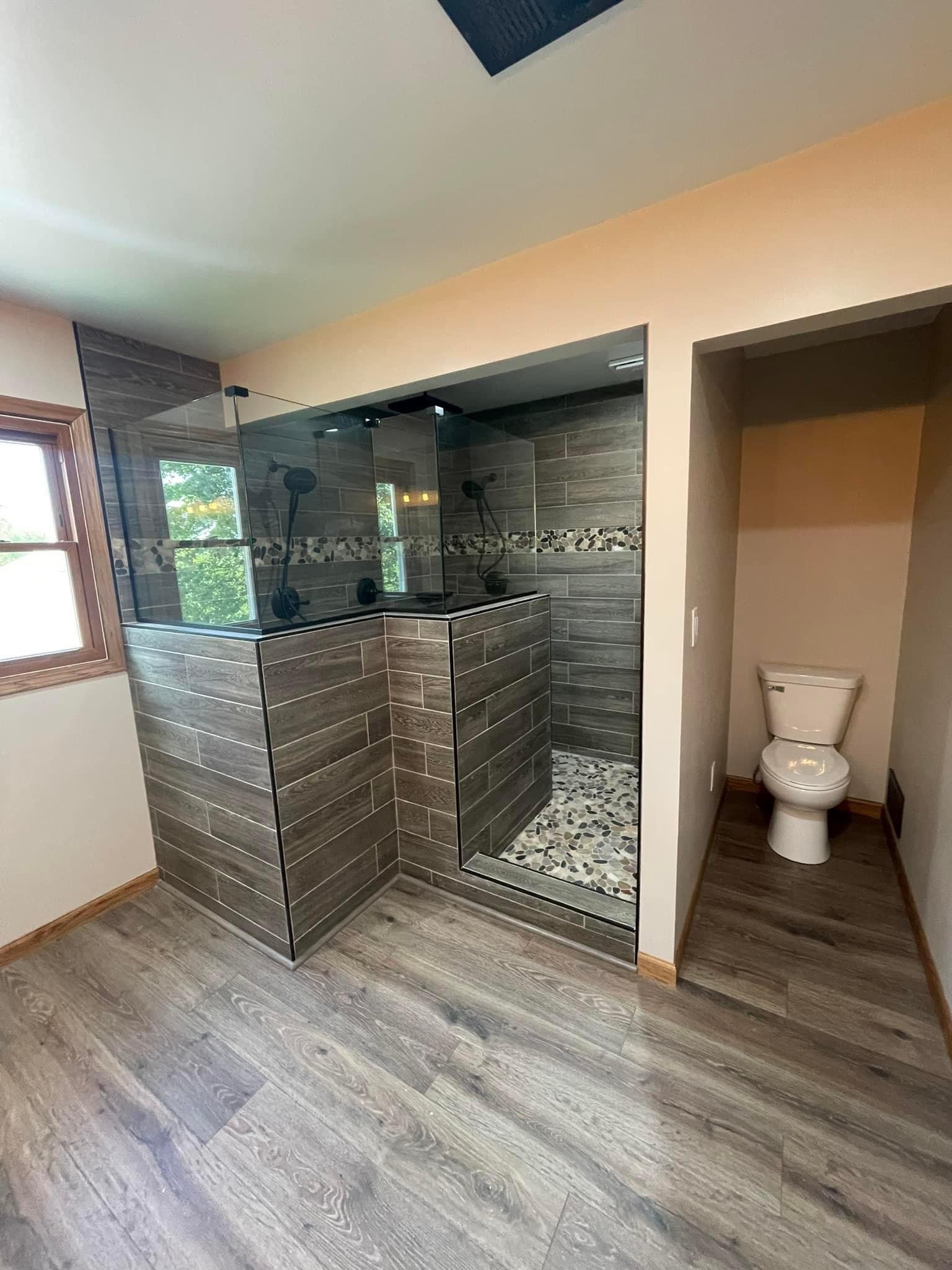 Vanity installation Orland Park Frankfort Tinley Park New Lenox modern sink storage fixtures IL