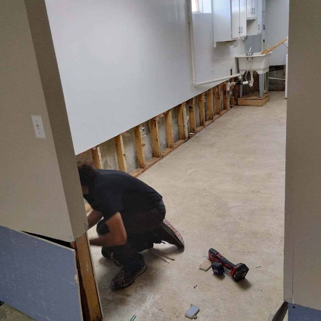 Subfloor preparation Joliet Mokena Homer Glen Shorewood moisture barrier foundation IL