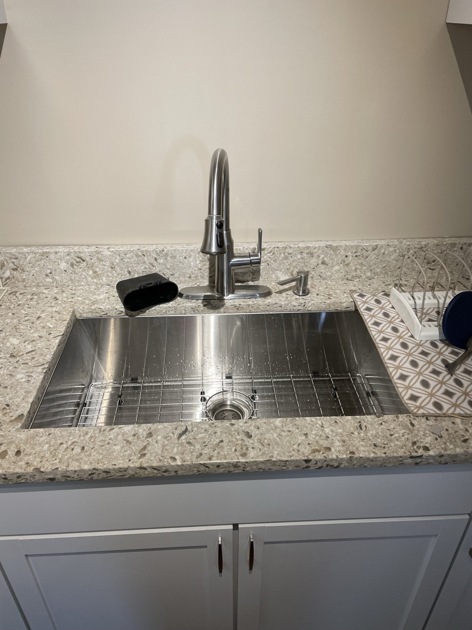 Custom backsplash design Monee Peotone Beecher Crete Momence St Anne unique tile work IL