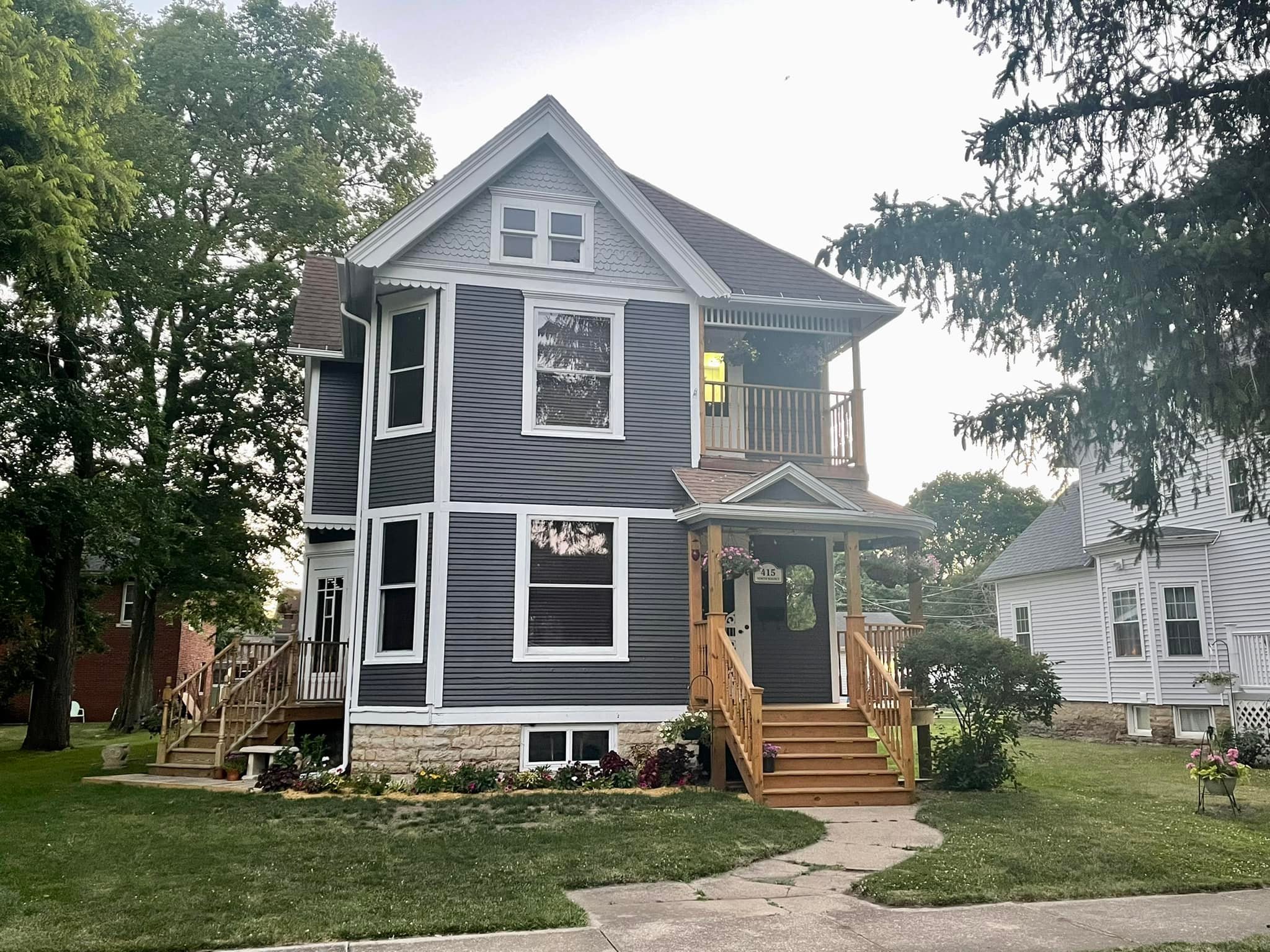 Exterior painting Bourbonnais Bradley Manteno Kankakee Monee Peotone Beecher curb appeal durability IL